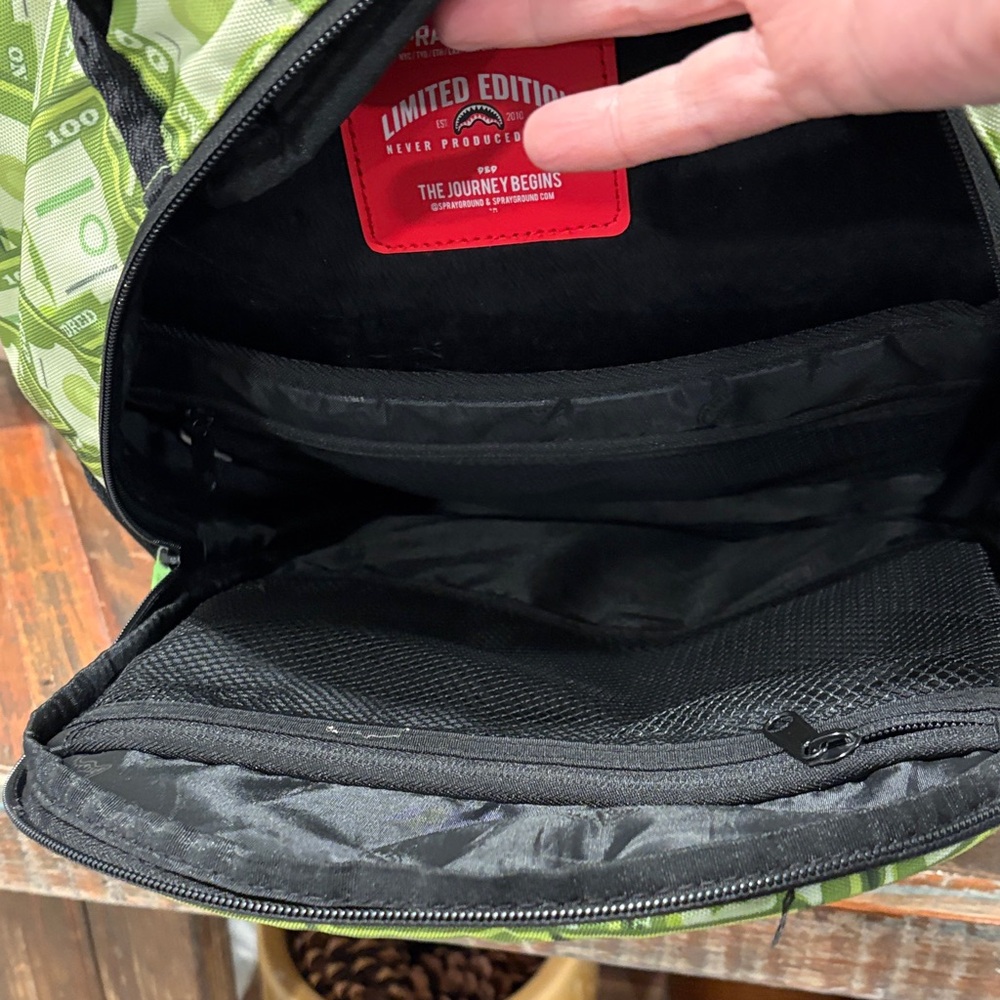 Rare Sprayground Diablo Money Dreams Backpack, a limited edition NWOT - Picture 9 of 9